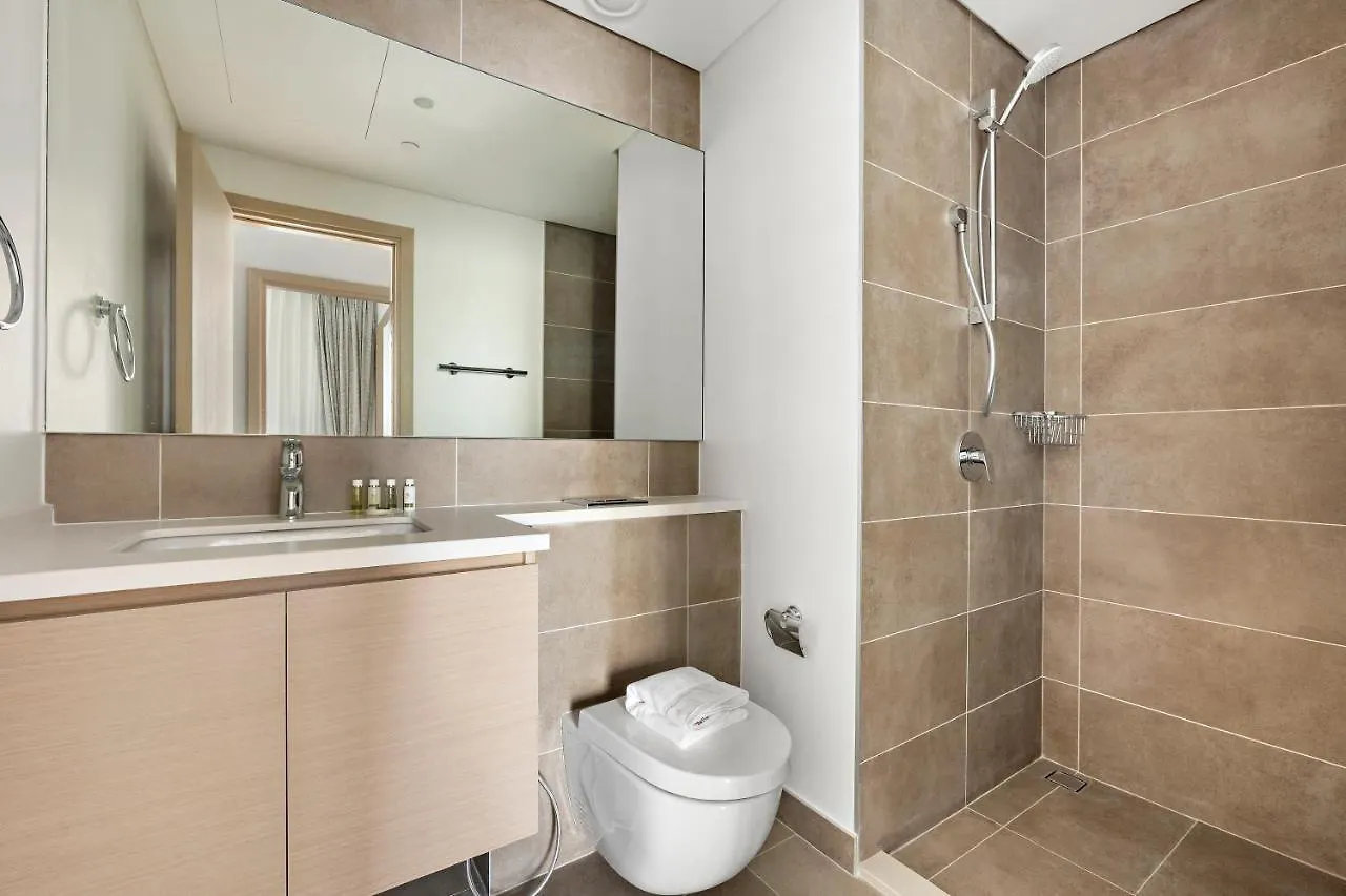 Welhome - Stunning Apartment With Sea Views In Creek Harbour Dubai